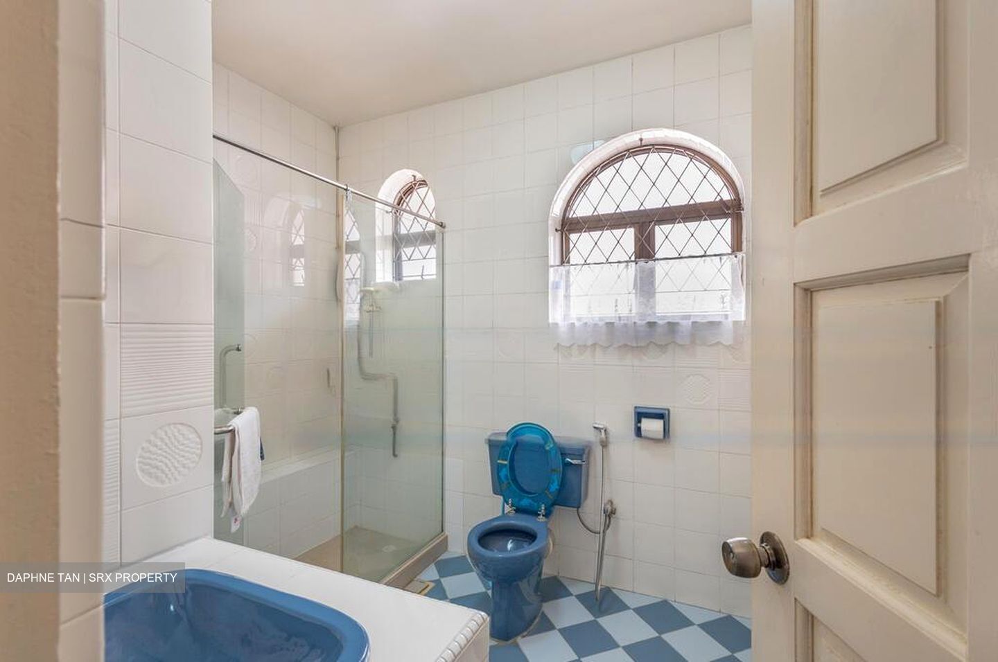 Sennett Estate (D13), Terrace #458446531